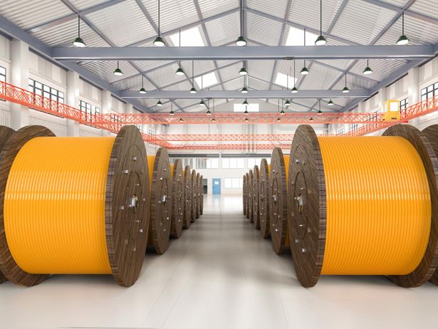 Bębny kablowe w magazynie -  zasady bezpiecznego i efektywnego przechowywania